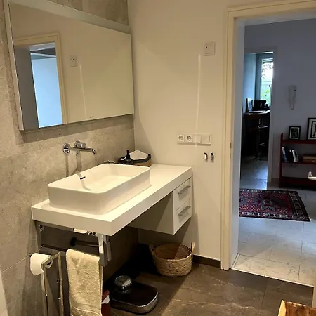 With A View Apartment *