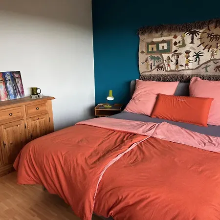 With A View Apartment *